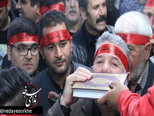 کاروان مهدیه سرخه با نوای یا حسین (ع ) راهی کربلا شدند + عکس