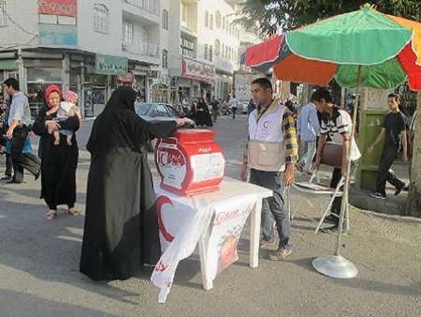جمع آوری کمک های مردمی برای زلزله زدگان کرمانشاه در شهرستان ایرانشهر آغاز شد