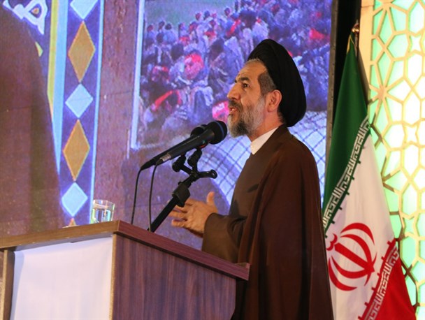 ایستادگی ملت ایران در دفاع مقدس معادلات شرق و غرب را برهم زد