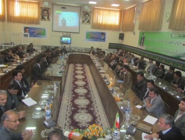 همایش دهیاران شهرستان های قاینات وزیرکوه درقاین برگزار شد