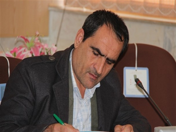 دبیر سروآبادی مقام نخست طراحی سوالات درس ریاضی کشوری را کسب کرد