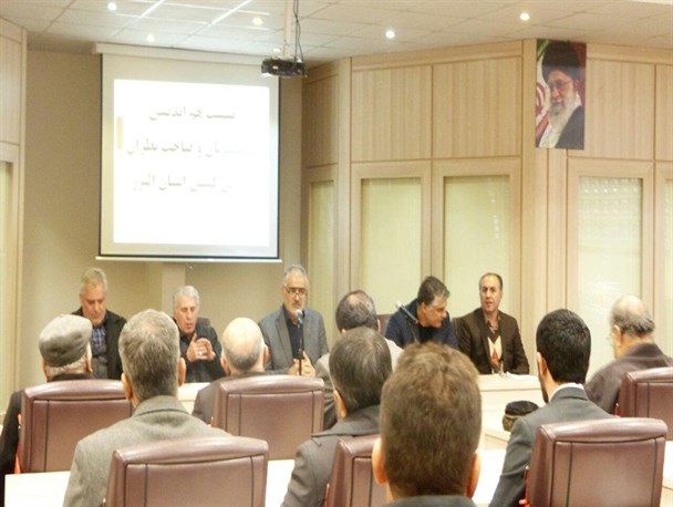موانع و مشکلات ورزش کشتی استان البرز بررسی شد+ تصاویر