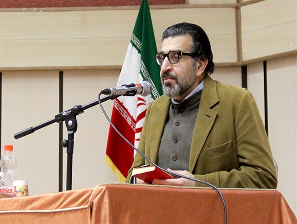 خارج شدن از خط ولایت؛تباهی به همراه خواهد داشت/شعار دهندگان « نه غزه، نه لبنان» خائنند