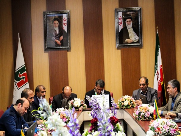 انبار گمرک پلدشت به زودی اجرایی می شود/ مبالغ خروجی مسافران از مرز پلدشت برای عمران و آبادانی شهرستان هزینه شود