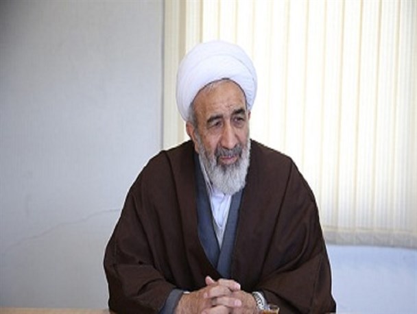 جهان اسلام تشنه معارف اسلامی است/حوزه های علمیه باید انقلابی بمانند