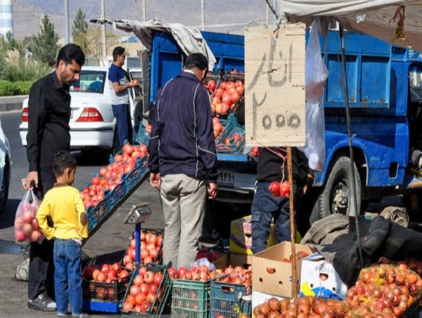 خون‌ دل کشاورزان خلیل‌آبادی برای تولید انار/ ضرورت وجود صنایع تبدیلی و تکمیلی در منطقه
