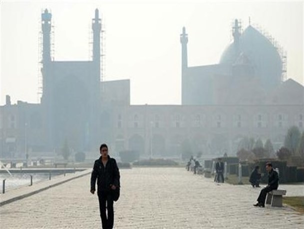 اصفهان در لابلای هوایی خاکستری گم شد