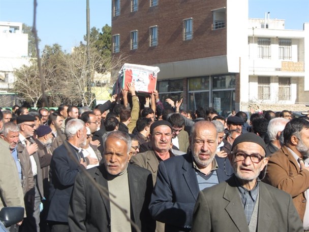 تشییع پیکر جانباز شهید معماری در قاب تصویر