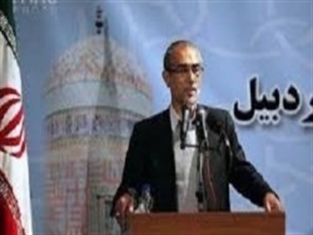 نقد نا‌پذیری، آفت‌ خودپسندی/ مسئولان فضای نقد را فراهم کنند