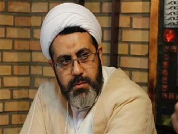 حریم شکنی و از بین بردن حیا و عفت در جامعه مهمترین تاثیر شبکه های ماهواره ای است