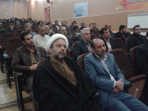 راه اندازی مدارس علوم و معارف اسلامی از توصیه های رهبری است
