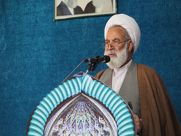 مسئولان باید از حرف و سخن عبور کنند / کنترل جمعیت از خیانت های دنیای غرب بود