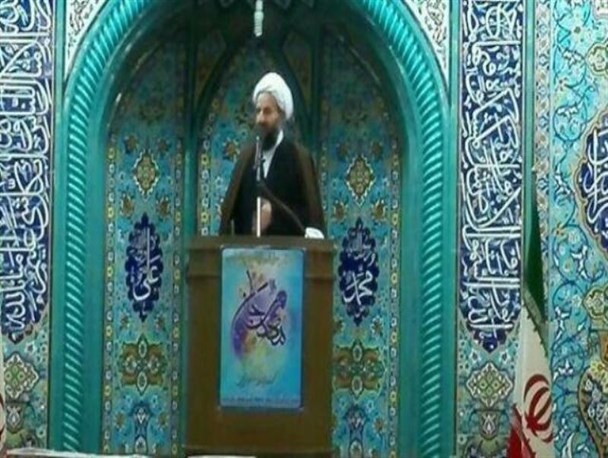 تخریب فرهنگ اصیل نسل امروز نقشه اصلی شیطان بزرگ است
