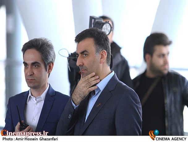 «شوی» قرعه کشی فیلم های جشنواره فجر برای بستن زبان رسانه ها/ از شعار عدالت طلبی تا بی توجهی به رسانه های منتقد!