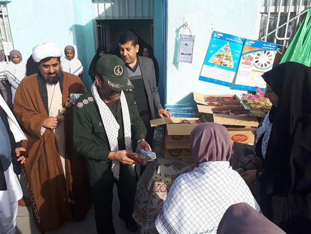 بهره مندی ۲۳۰۰ دانش آموز سرخسی از طرح تغذیه رایگان