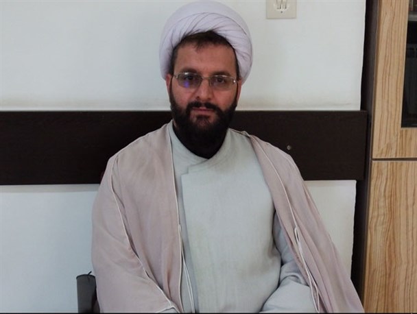 آسیب‌های فضای مجازی بلایی نگران‌کننده برای خانواده‌ها است/ دولت نظارتی بر این فضا ندارد