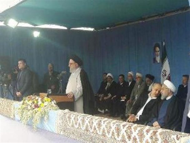 آیت ا.. نورمفیدی: مشکلات اقتصادی، گرانی و بیکاری مردم را نگران کرده است / استاندار گلستان : امیدوارم این سفر عقب ماندگی های استان را مرتفع کند