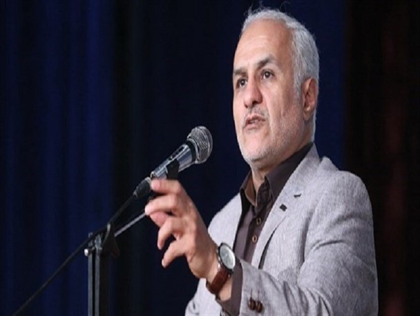 برخی توطئه های دشمنان با خون شهدا ابطال می شود/آمریکا با جنگ الکترونیک موجب سقوط هواپیمای اوکراینی شد