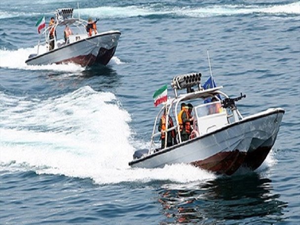 اقدام به موقع پاسداران ضعف نظامیان آمریکایی را نشان داد/ پرده از پوشالی بودن گزینه های روی میز برداشته شد
