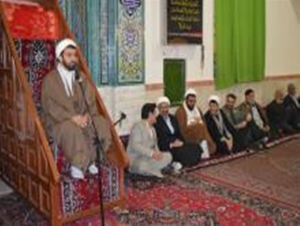 شعار استکبار ستیزی با آمریکا را نباید فراموش بکنیم /خرید ایرباس مشکل اشتغال جوانان را حل نمی‌کند