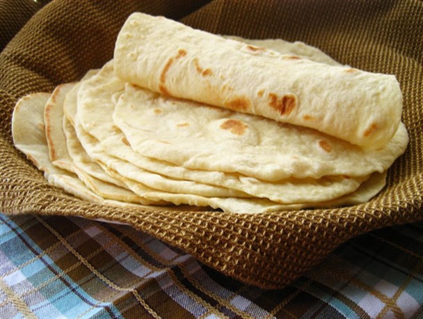 کارآفرینی مانع خانه‌داری‌ام نشد/ علاقه به کار عامل موفقیت من در کارآفرینی است