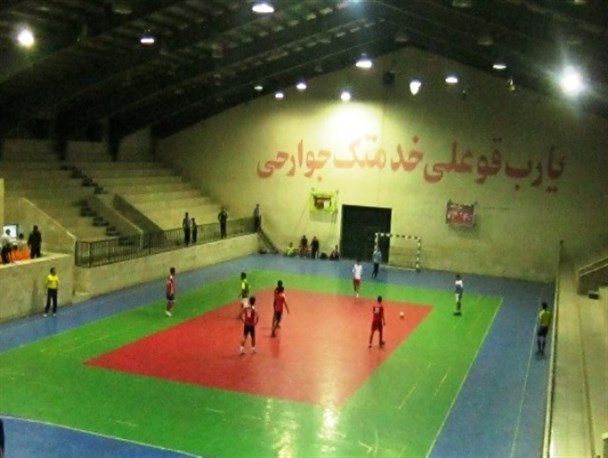 تیم نیروی انتظامی فاتح فوتسال جام دهه فجر شهرستان گیلانغرب شد