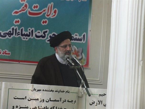 گفتمانی که در نظام قرار دارد و باقی می ماند، گفتمان ولایت است