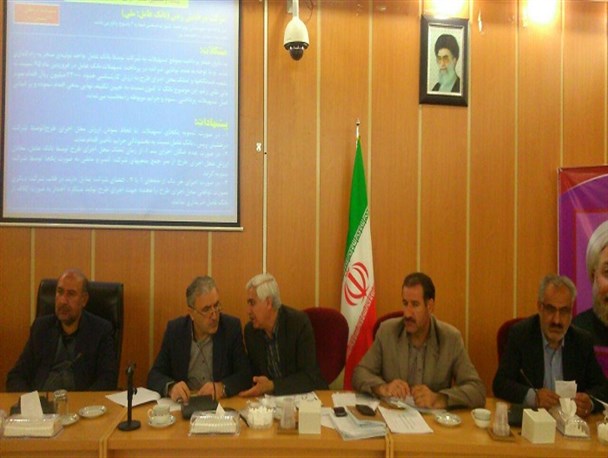 بحث و جدل معاون استاندار با مدیران بر سر مشکلات کارخانه سیمان مارگون
