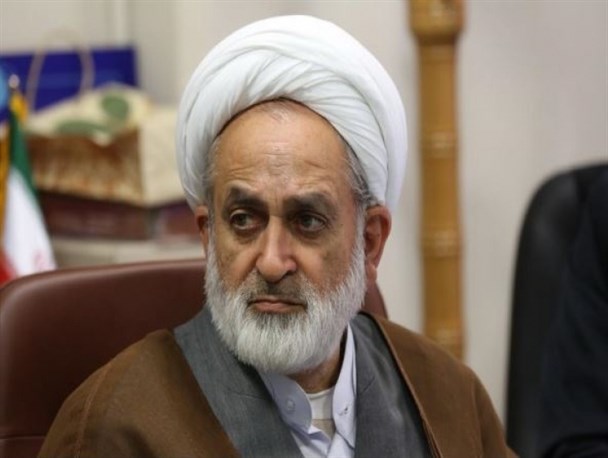 ترامپ در آینده نزدیک مقدمات فروپاشی آمریکا و اروپا را فراهم می‌کند