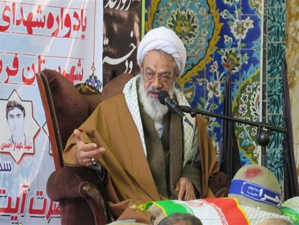 وجه تفاوتی که موجب سربلندی انقلاب شده اسلامی بودن آن است