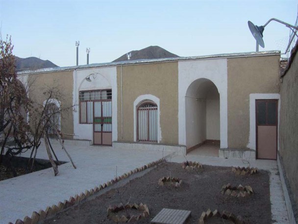 راه اندازی اقامتگاه بومگردی درروستای نوده شهرستان سرایان