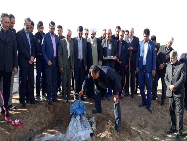 بهره برداری از دو طرح آبیاری کم فشار در اراضی کشاورزی روستای عباس آباد نطنز