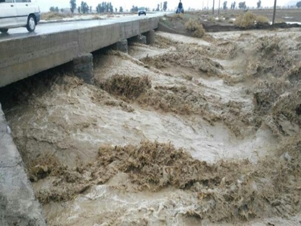 ۲۷۰۰ خانوار قلعه گنجی دچار سیل شدند/مسدود شدن راه ارتباطی و قطع برق ۲۳ روستا در بخش جازموریان