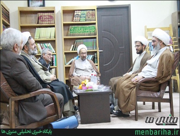 دیدار مدیر حوزه های علمیه خواهران کشور با آیت الله صفایی بوشهری / تصاویر