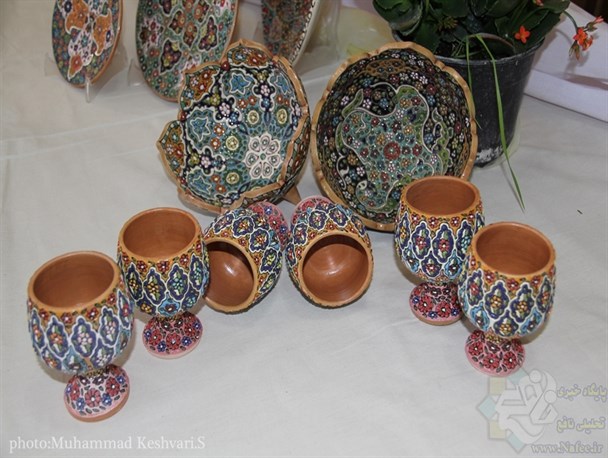 آزمون سرمه دوزی و مینا کاری در خانه صنایع دستی استان همدان برگزار گردید