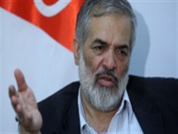 سردرگمی جوانان غرب را باید سمت و سو داد/جوانان اروپایی و آمریکایی نمی دانند قرآن سوره مریم دارد