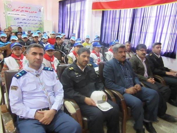 همایش همیاران پلیس در بانه برگزار شد