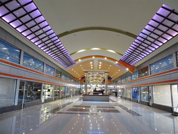 دهشیخ لامرد منطقه تجاری که از ظرفیت آن به خوبی استفاده نمی شود