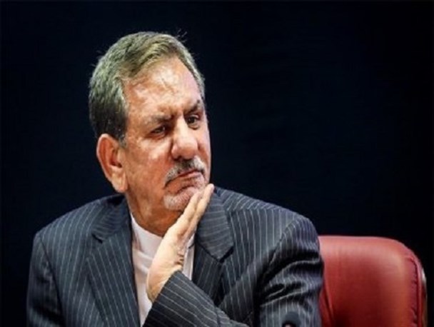 نگاهی به دفاع معاون اول روحانی از اقدامات دولت در حوزه اقتصاد مقاومتی/ از دفاع قبلی جهانگیری از قرارداد با توتال تا حضور در کارخانه یک برند خارجی