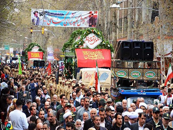 تشییع پیکر مطهر ۱۵ شهید گمنام در شهریار + تصاویر