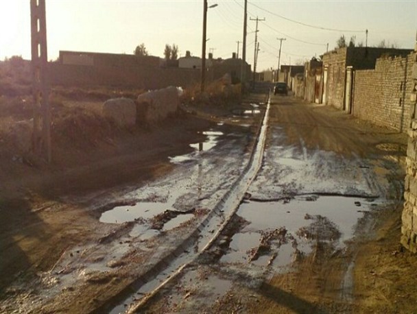 محرومیت اهالی روستای ارباب شهرستان زابل از نعمت آب آشامیدنی سالم