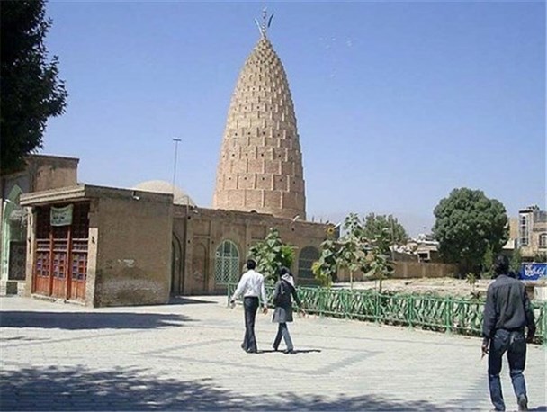 طرحی در بن بست وعده ها/انتظار12 ساله برای آزادسازی حریم امامزاده جعفر(ع) بروجرد