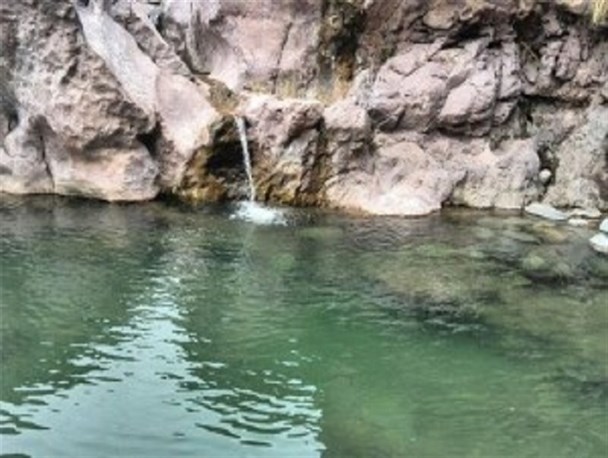 طبیعت چشم نواز آبشار سونته،تلألو آب در دل سنگ و صخره/میل فرهاد،کوهی که انسان را غرق آرامش می کند