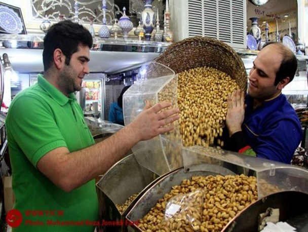 کمبودی در توزیع آجیل شب عید نداریم/افزایش ۱۰ درصدی قیمت آجیل