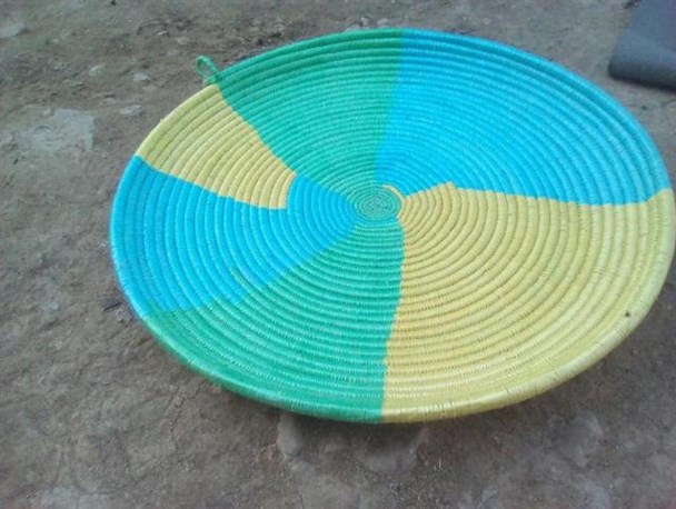 رونق اقتصادی با احیای صنایع دستی/وقتی زنان زیلایی دست به کار می شوند + تصاویر