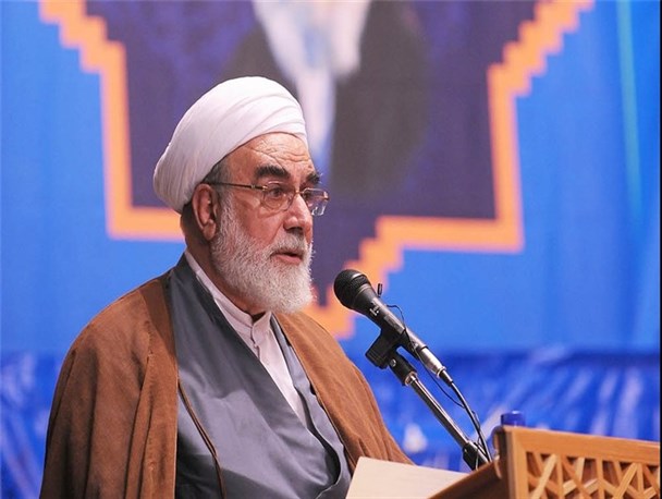 ایران بهترین کشور برای دینداری است/ آل سعود خائنین‌الحرم هستند نه خادمین‌الحرم