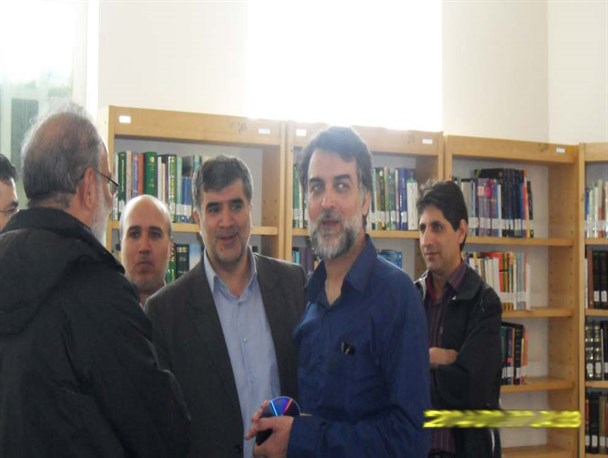 همرزمان قدیمی شهید در کتابخانه «مطلب شفیعی» یزد گرد هم آمدند
