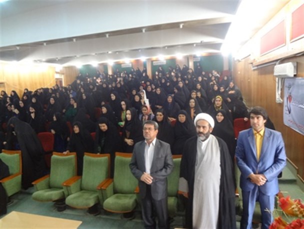 مراسم تکریم از مادران و همسران شهدای شهرستان بویراحمد+ تصاویر