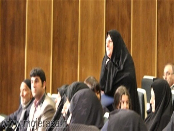 از 33 مادر و همسر شهید در زنجان تجلیل شد