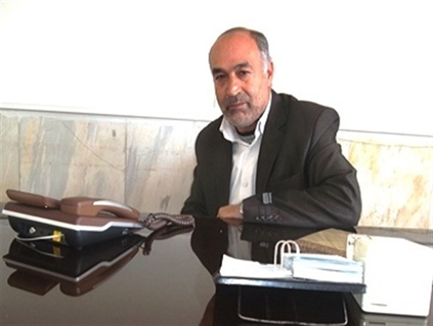 تولیدات گلخانه شهرداری، شهر را سرسبز خواهد کرد